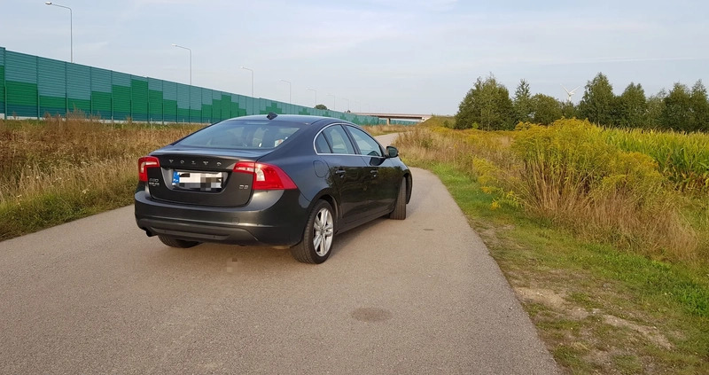 Volvo S60 cena 32500 przebieg: 271500, rok produkcji 2011 z Lwówek Śląski małe 22